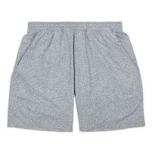 Men’s Lululemon pace breaker linerless shorts - size medium 7 in